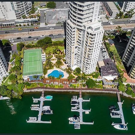 The Pinnacle Apartments ゴールドコースト エクステリア 写真